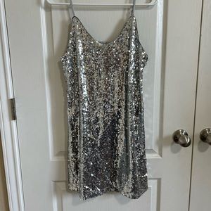 Women’s Silver sequins cocktail size small dress
